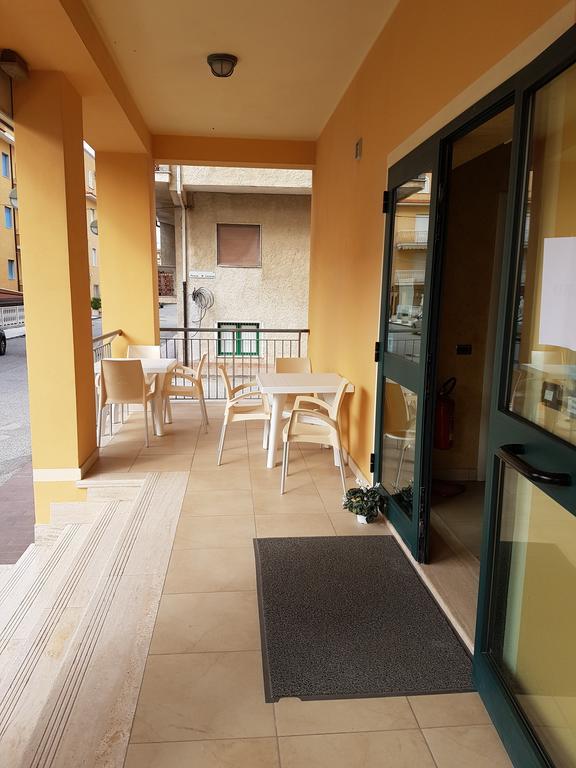 Pino Hotel Gizzeria Zewnętrze zdjęcie
